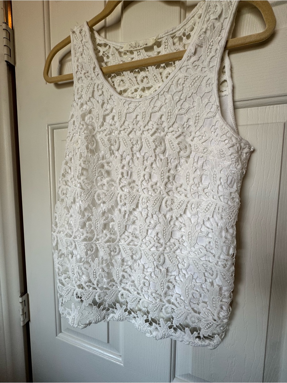 Solitaire White Crochet Lace Tank Top